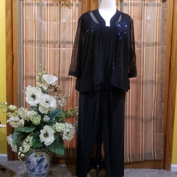 Elegant 3 Piece Black Pant w/Sequin Jacket & Top - Picture 1 of 7